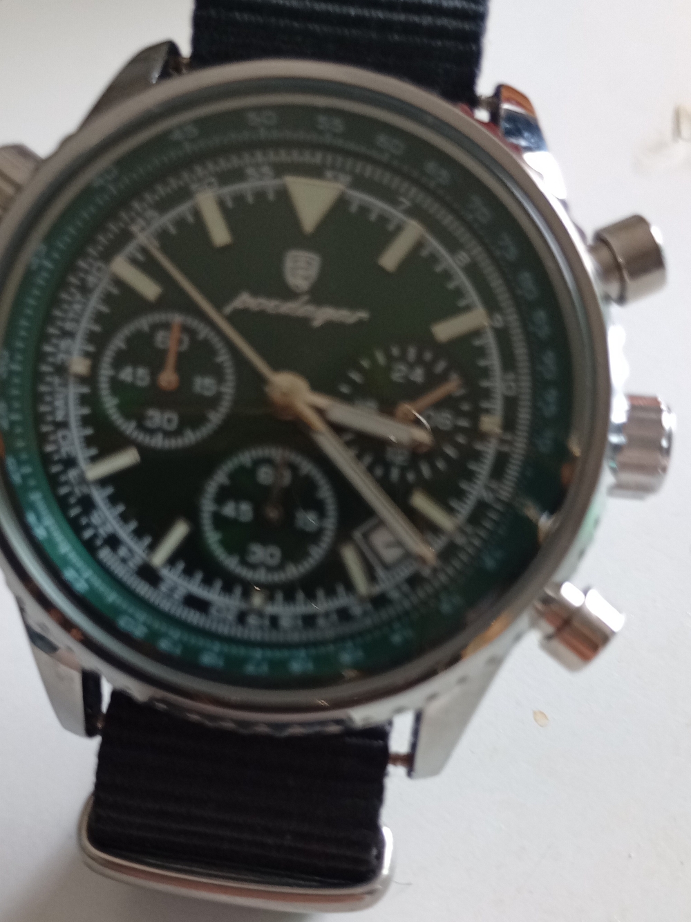 Poedager Men's Green Chronograph Watch Pre-owned - Picture 3 of 10